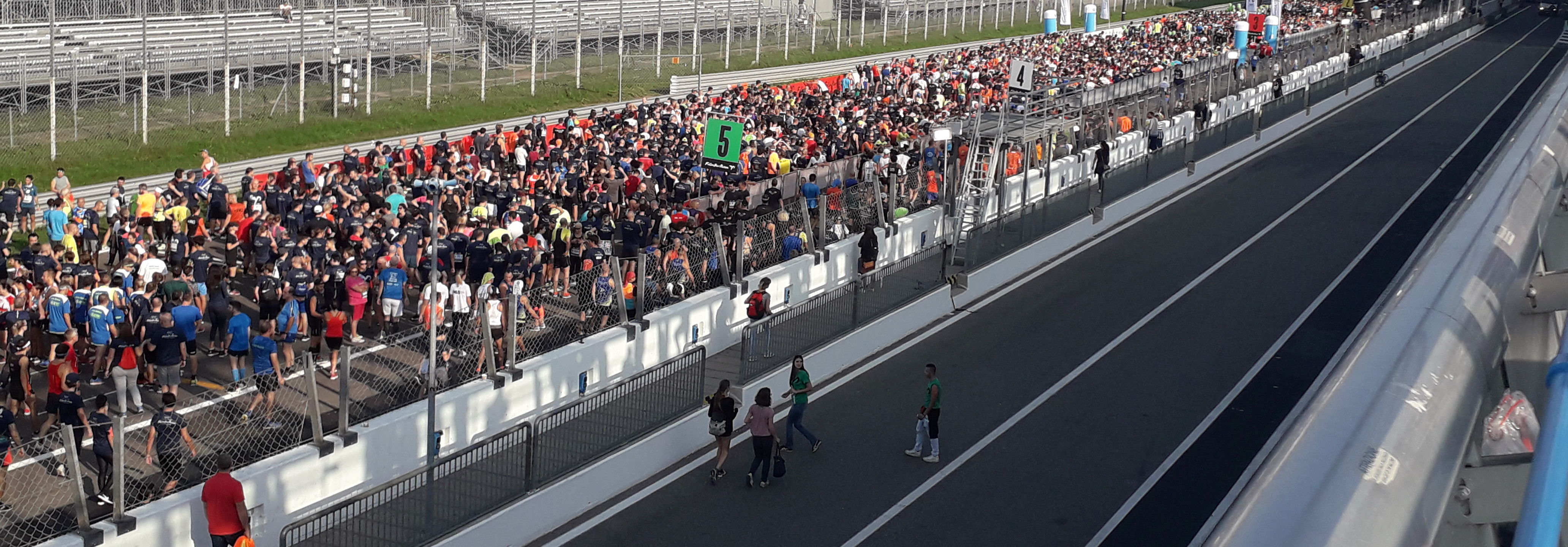 mezza monza.jpg